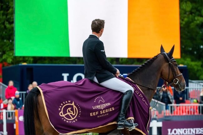 F686BA33-461E-4468-BC56-0902FA5F03B1